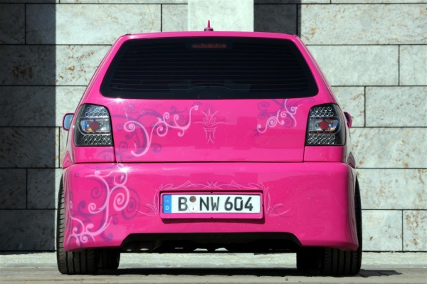 VW Polo 6N Tuning - Püppis pinker Ladykracher: Das cleane Heck steht dem Polo! (Bild 10)