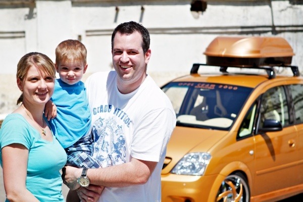 Opel Meriva Tuning: Das Familien-Showcar: Familie Vecchio samt Gefährt (Bild 11)