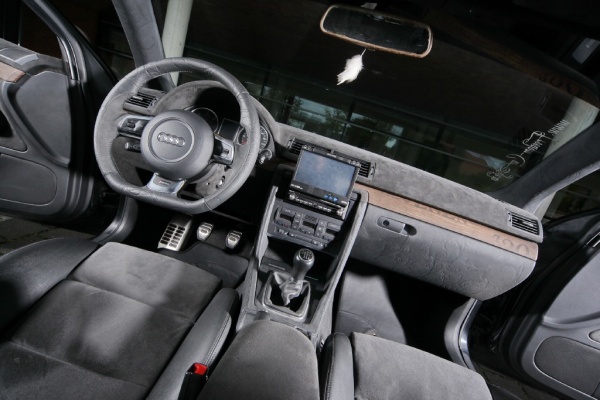 Schön geschnitzt: Audi A4 in Holz-Optik:  (Bild 63)
