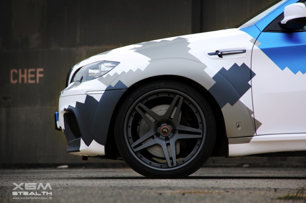 BMW X6 M Stealth von InsidePerformance: BMW X6 M Stealth von InsidePerformance (Bild 4)