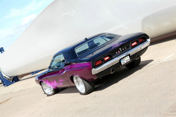 Dodge Challenger - Pony Car in pinkem Custom-Style:  (Bild 17)