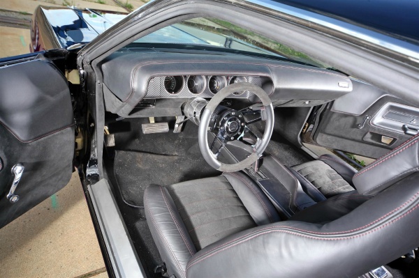 Dodge Challenger - Pony Car in pinkem Custom-Style:  (Bild 50)