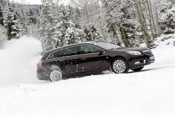 Gewinnspiel: Mit Sonax zum Opel Wintertraining:  (Bild 3)