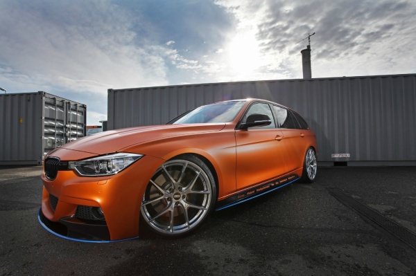 BMW Upgrade: Neues Erscheinungsbild für unseren 3er Touring:  (Bild 8)