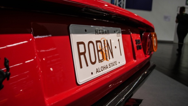 Ferrari 308 GTB: Magnums Dienstfahrzeug auf Luft!:  (Bild 10)